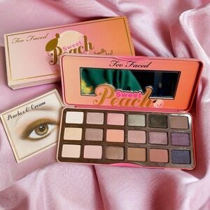 Too Faced Sweet Peach Scented Eyeshadow Palette